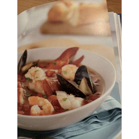 Crock Pot All American: More Than 100 Comfort Foods Enjoyed Recipe Book - Picture 10 of 16
